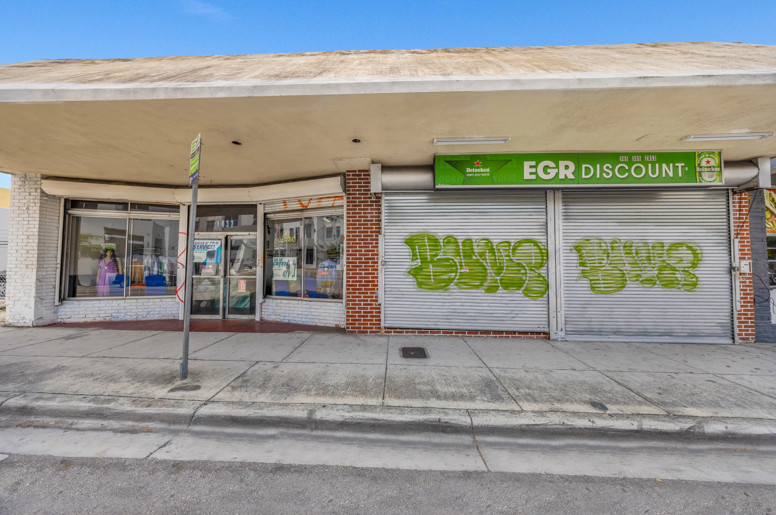 1432 W Flagler St-Miami, Carlos Fausto-5
