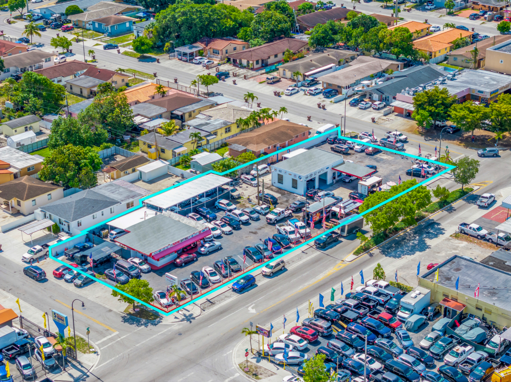 1475, Palm Avenue, Hialeah, United States