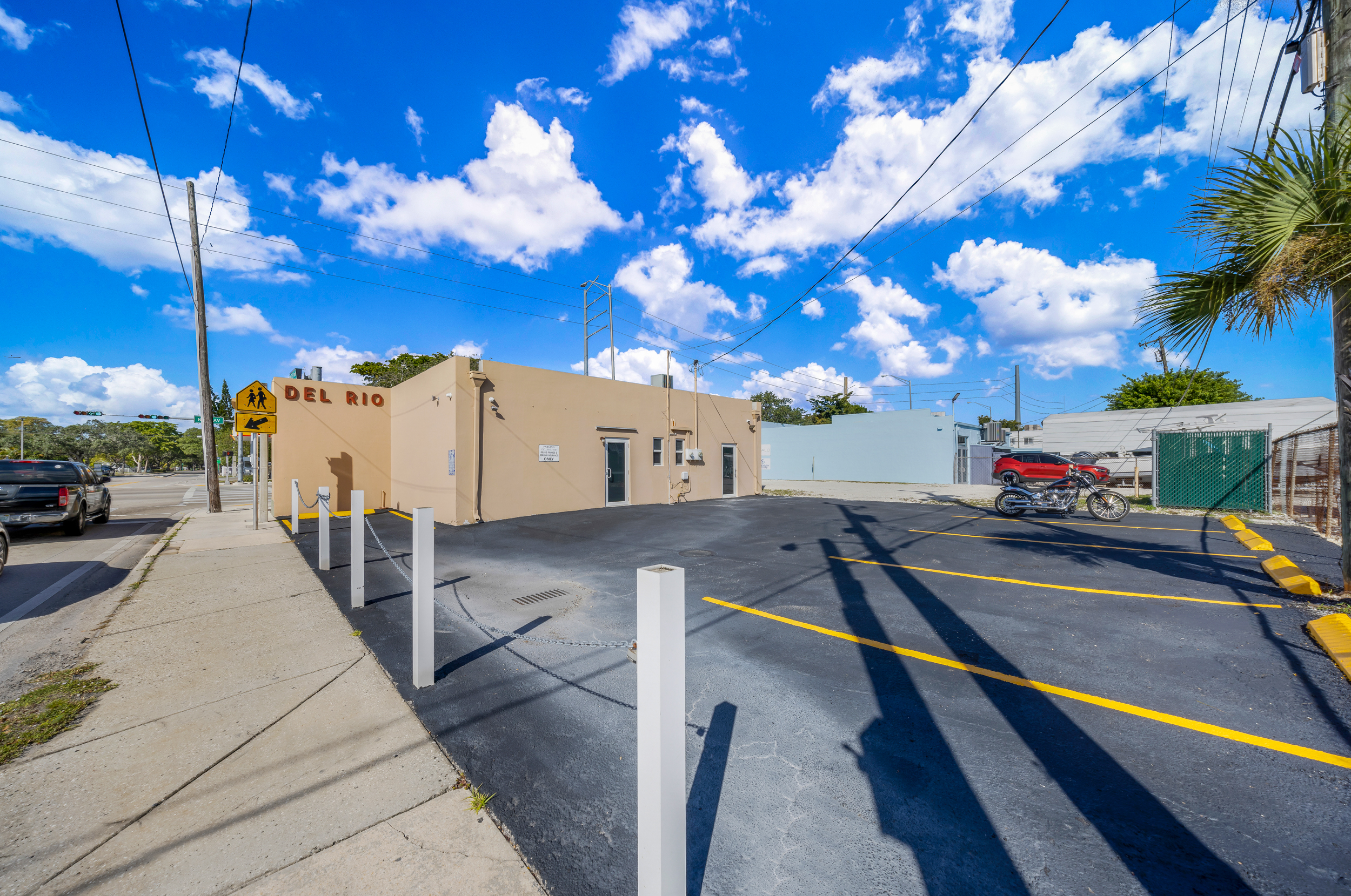 12501 NW Seventh Ave-North Miami,Martina-18