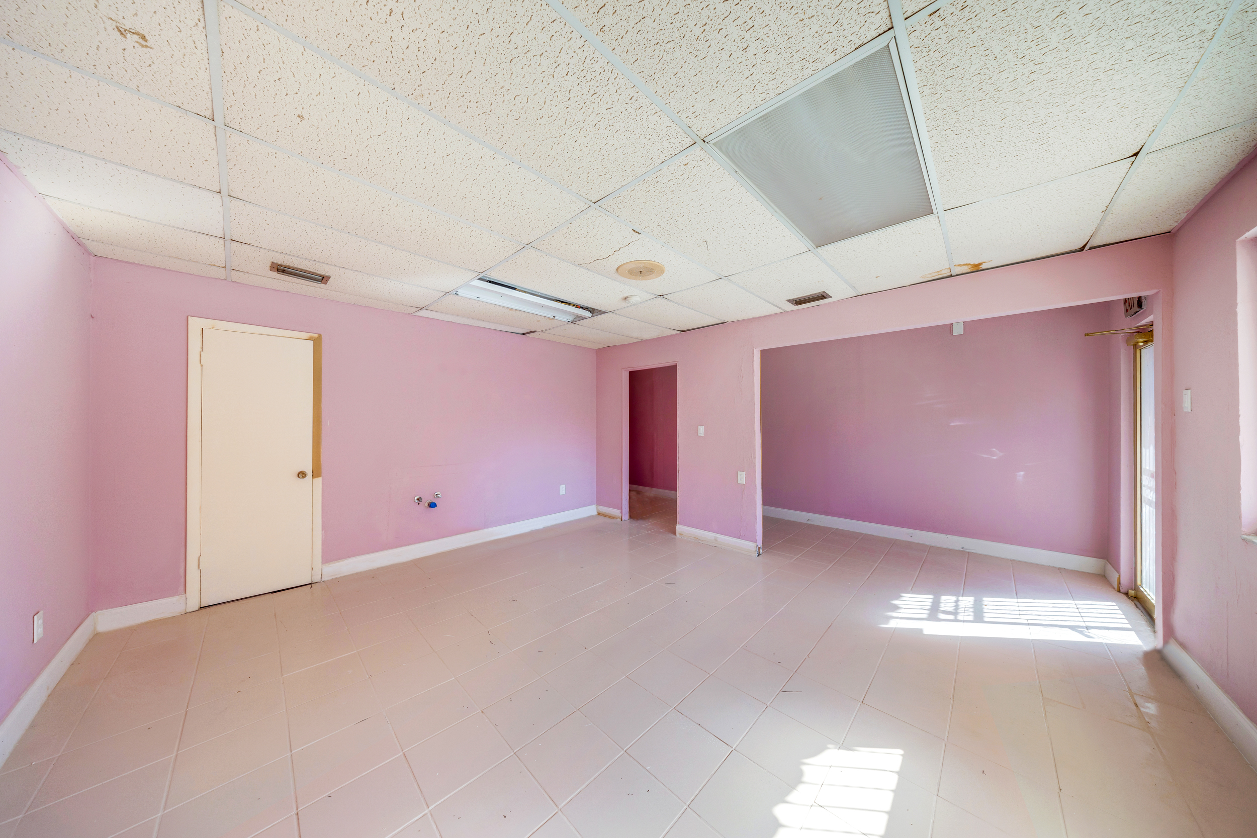 159 NW 36th St-Miami, Tony-4