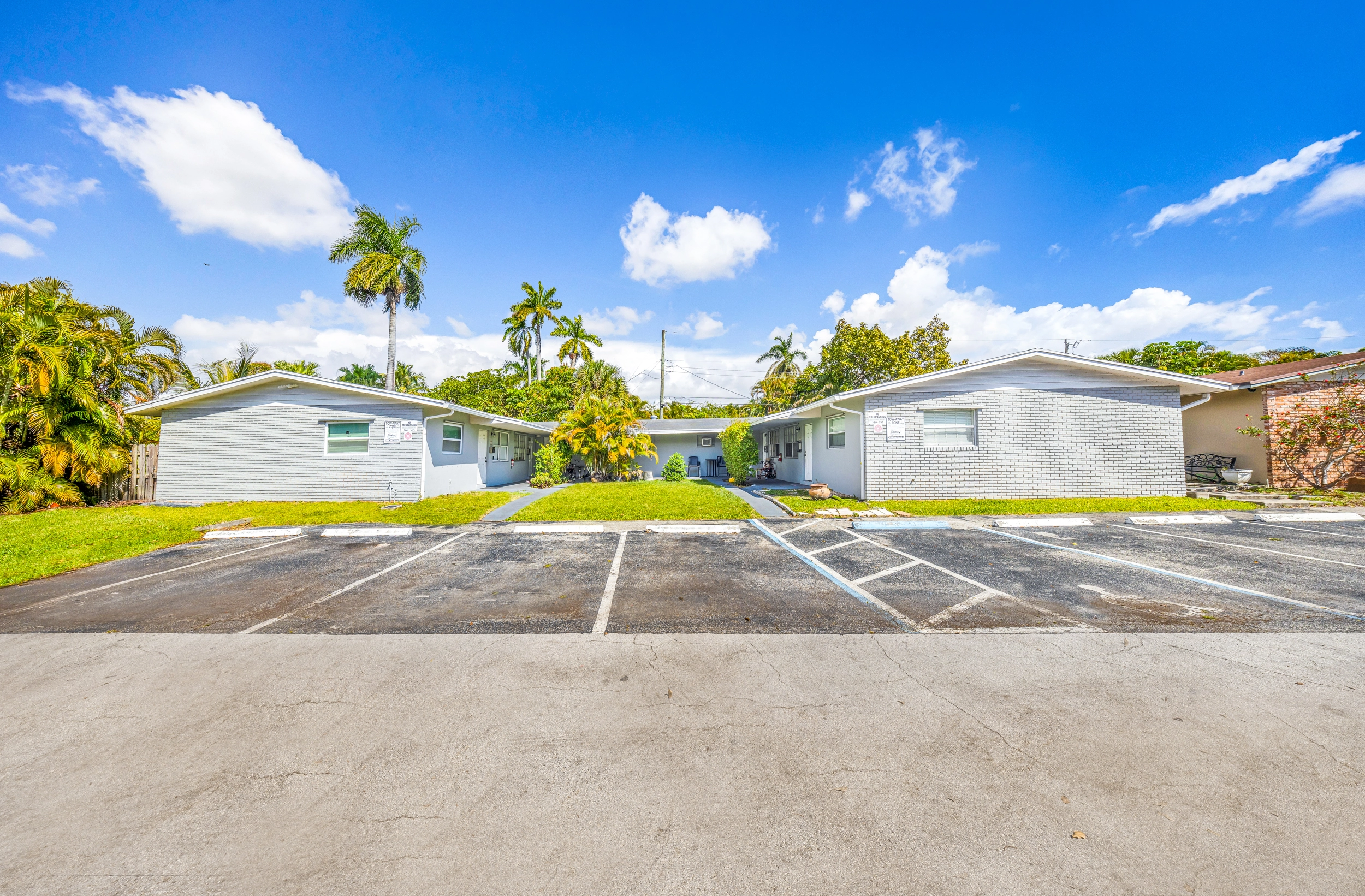 355 NW 32nd St-Wilton Manors-Abby-1
