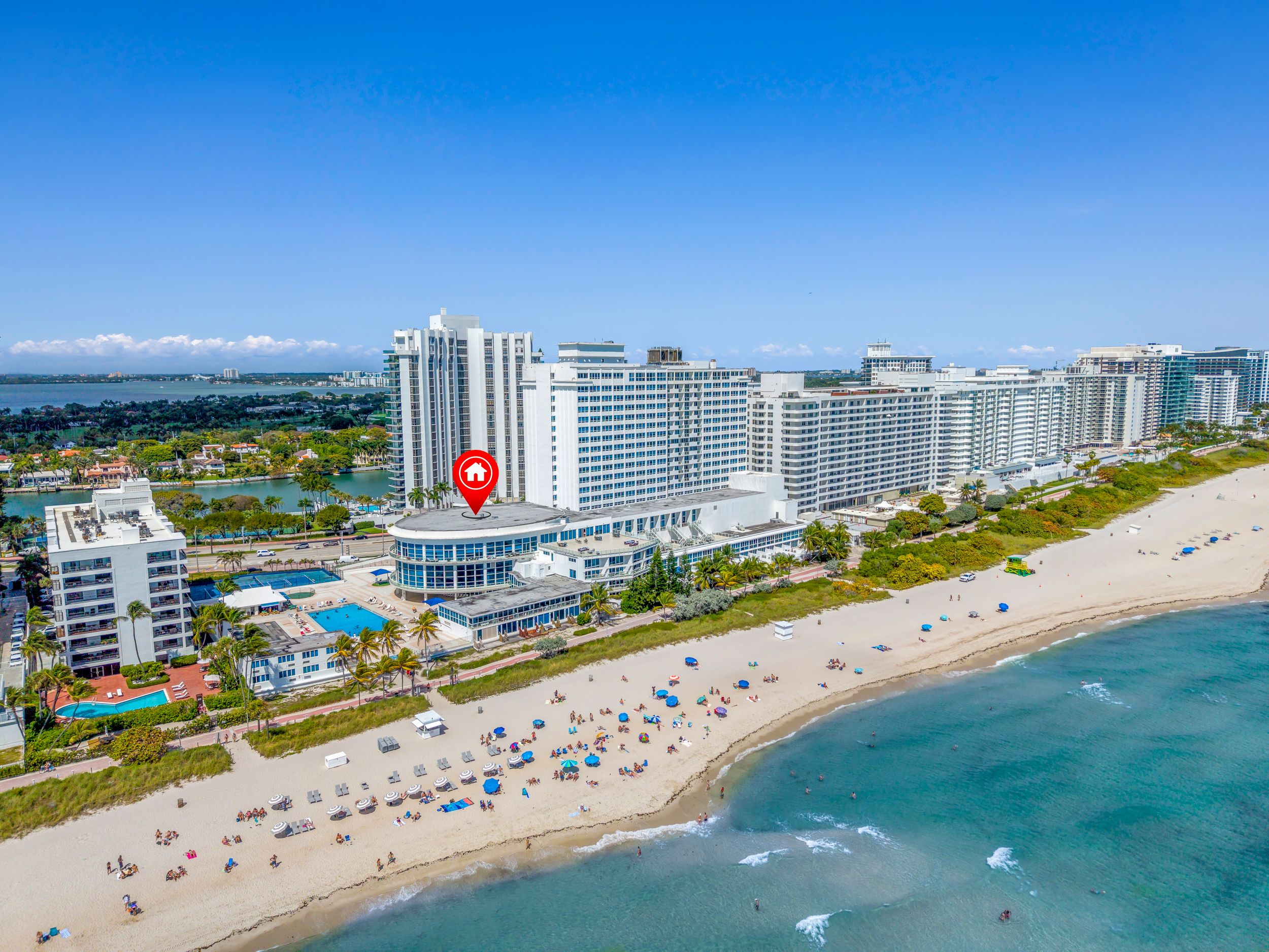 5445 Collins Ave-Miami Beach, Tony-55