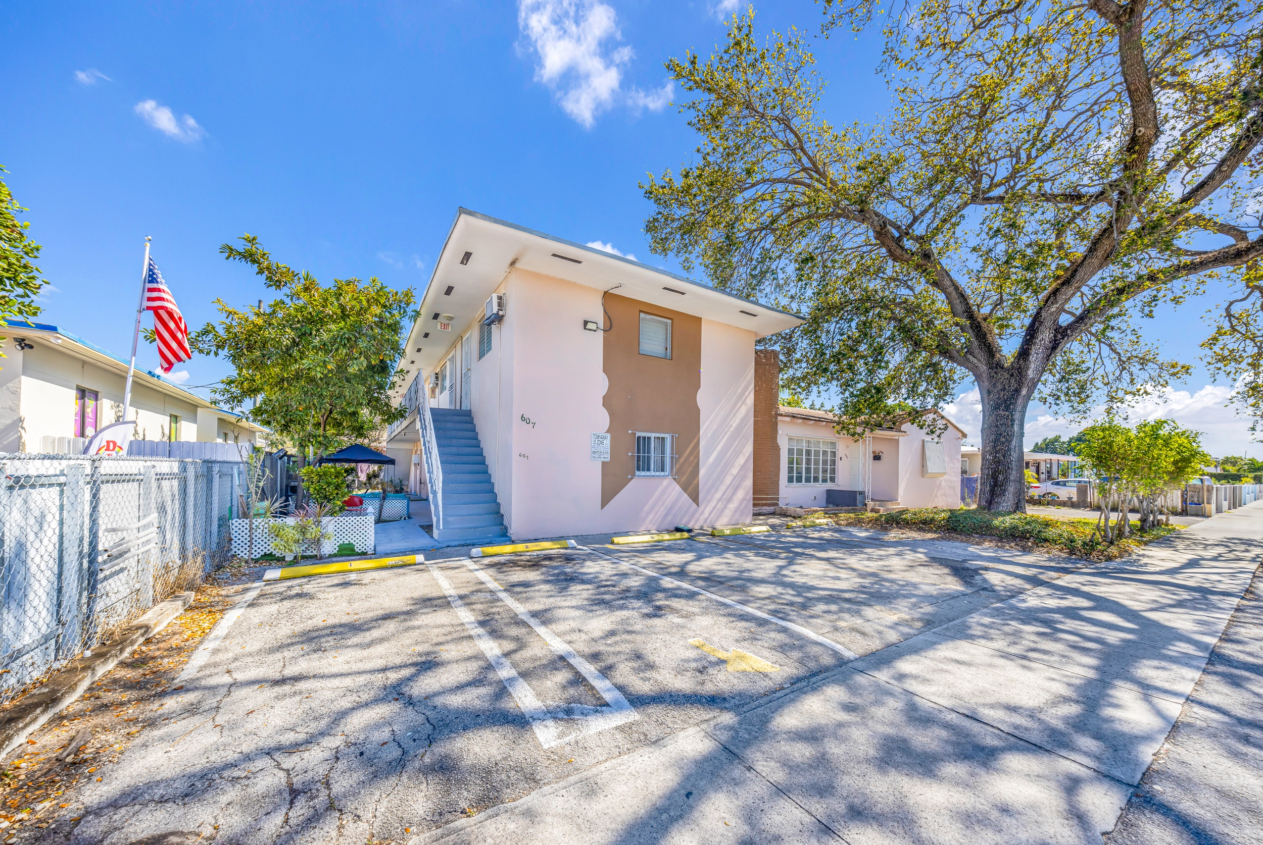 605 NW 34th Ave-Miami, Miguel-6