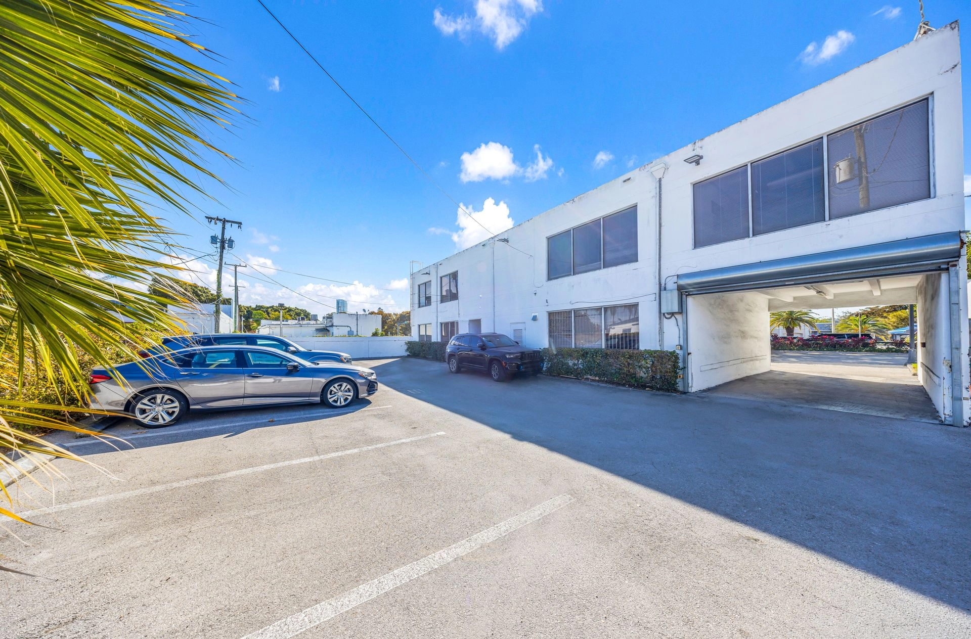 1235-SW-22nd-St-Miami-Ashleen-5