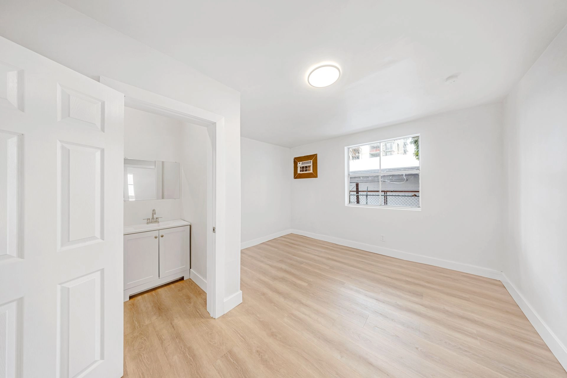 1638-NW-33rd-St-Miami-Mike-7