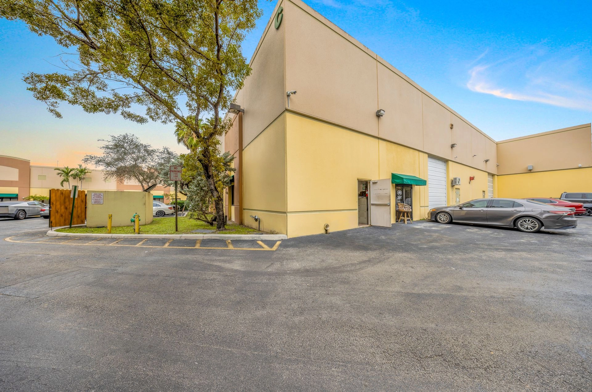 3718-SW-30th-Ave-Fort-Lauderdale-Mark-Bertoloti-1
