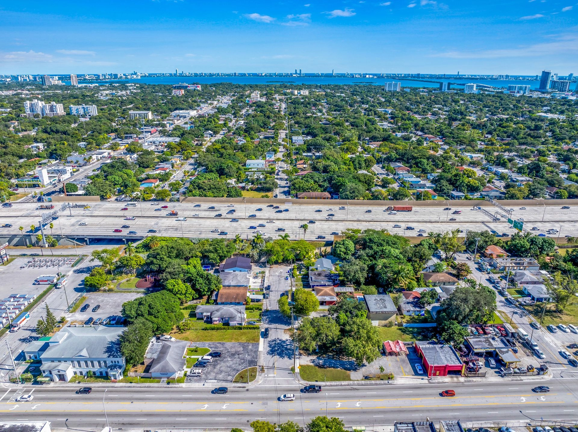 5235-nw-7-Avenue-y-690-nw-52-street-Gio-4