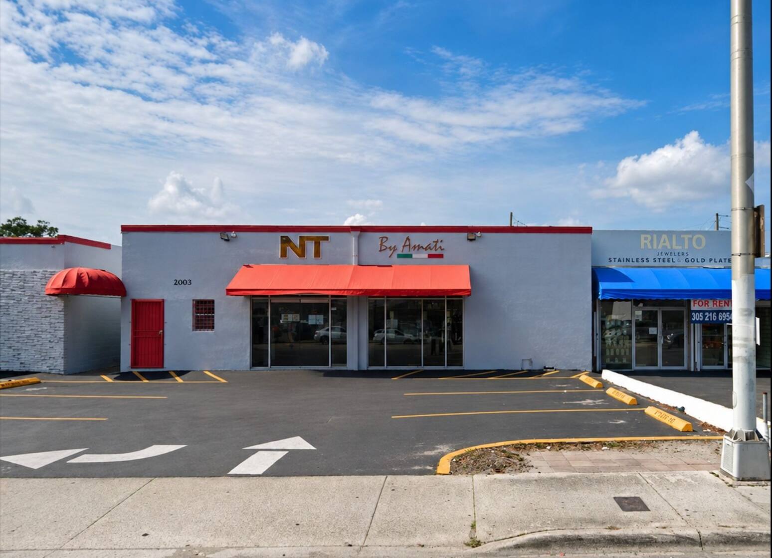 2001, Northwest 20th Street, Miami, United States