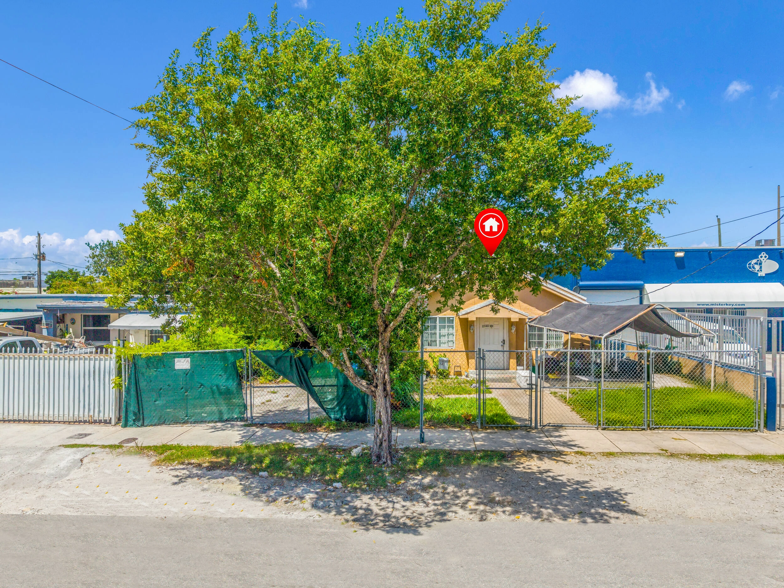 2180_NW_18th_Ave-Miami__Miguel-4