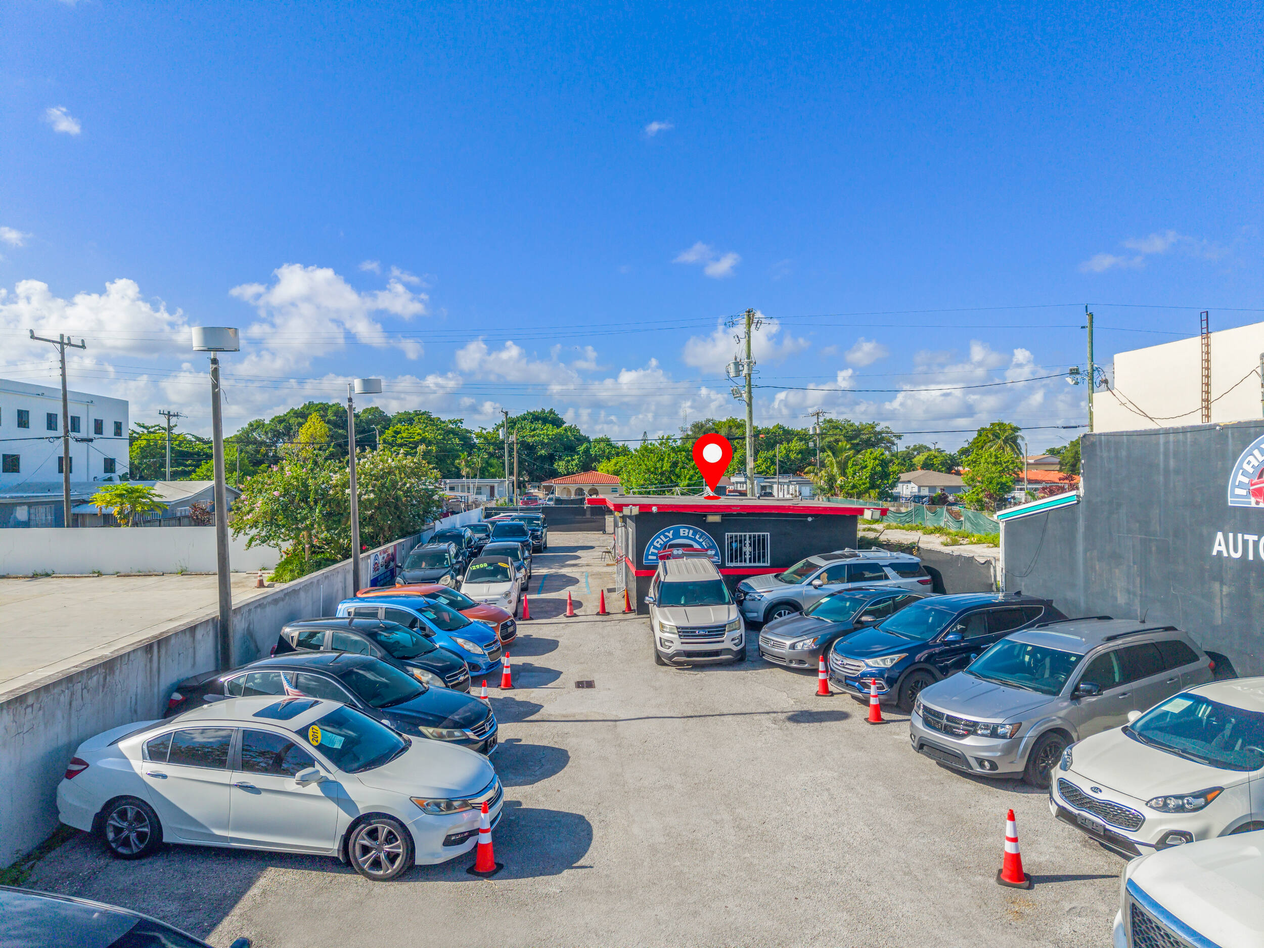 2548_NW_36th_St-Miami-Markos_Bertoloti-16__1_
