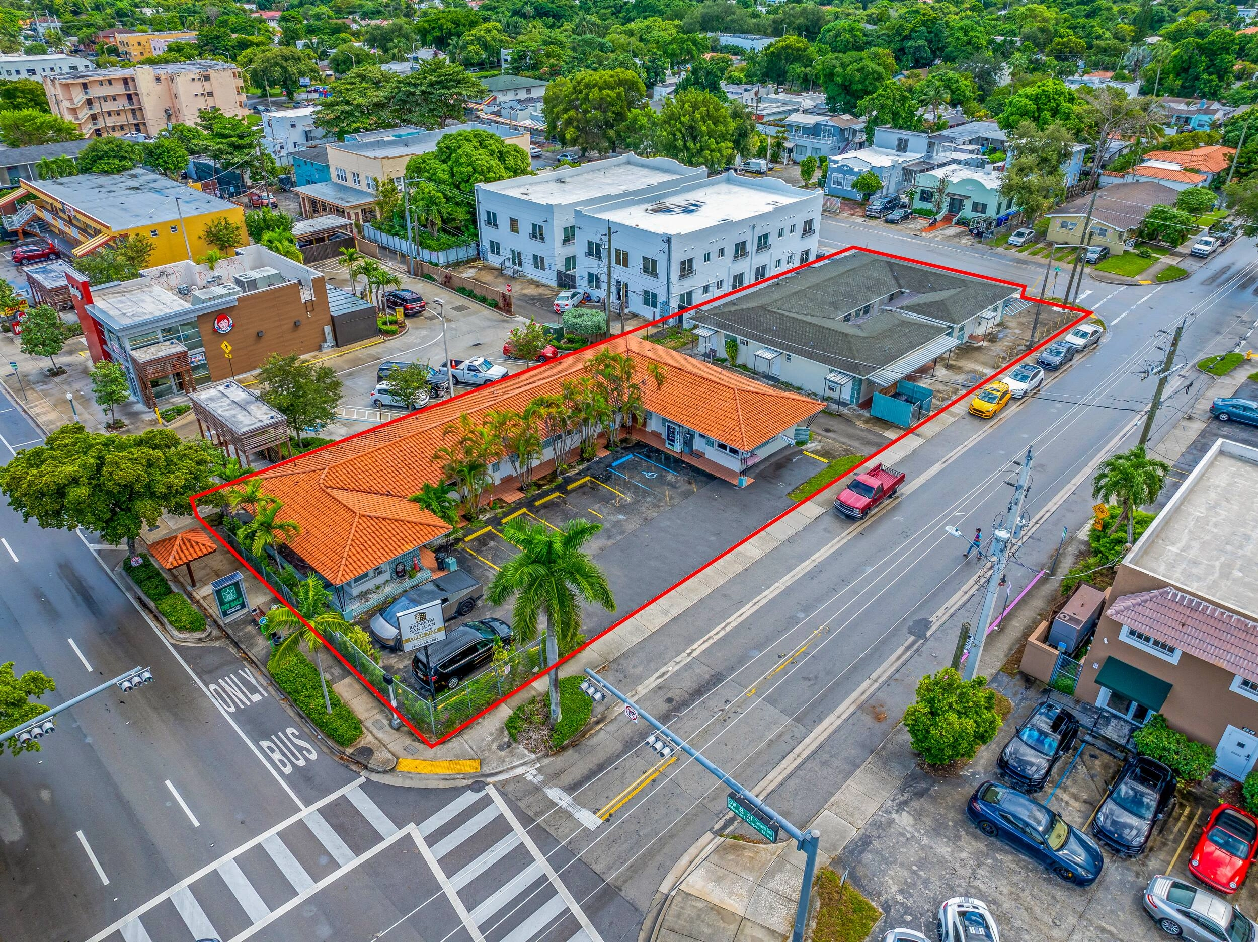 2390_SW_Eighth_St-MiamiRobin-42